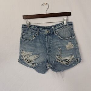 Women's size 6 Distressed Shorts